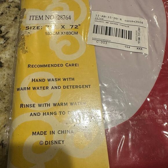 NIP Disney at Home Mickey Mouse Shower Curtain - Picture 2 of 3